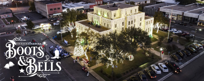 Aerial picture of Titus County Courthouse.